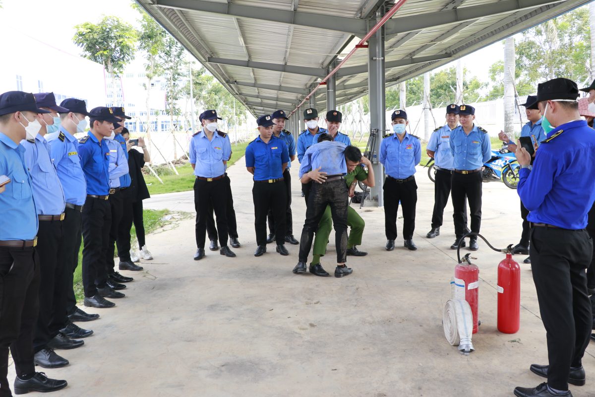 CÔNG TY TNHH DỊCH VỤ BẢO VỆ BẢO HƯNG THỊNH